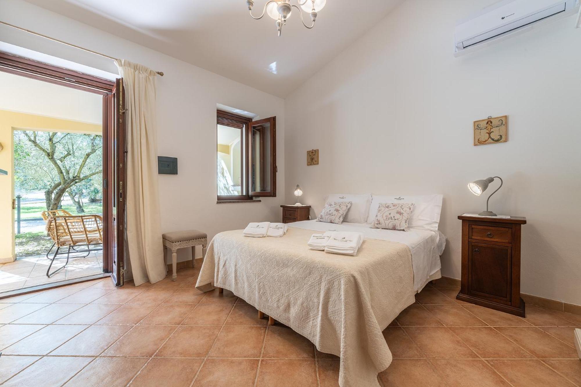 Residenza Parco Degli Ulivi Villa Villamassargia Bagian luar foto
